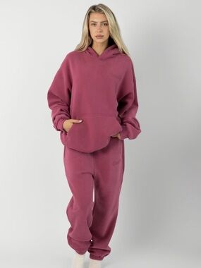 Comfrt Minimalist Berry Hoodie and Sweatpant Set Size 3X